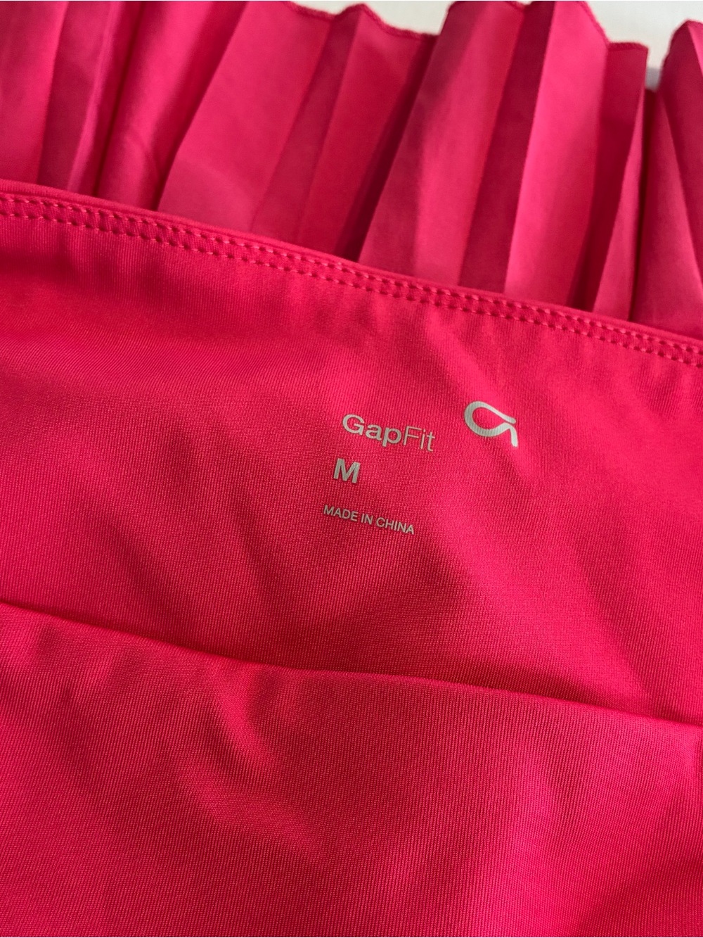 GapFit High-Rise Pleated Tennis Skirt Skort Pink Size Medium M - Picture 5 of 7